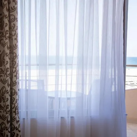 Hotel Bueno Mamaia Esterno foto