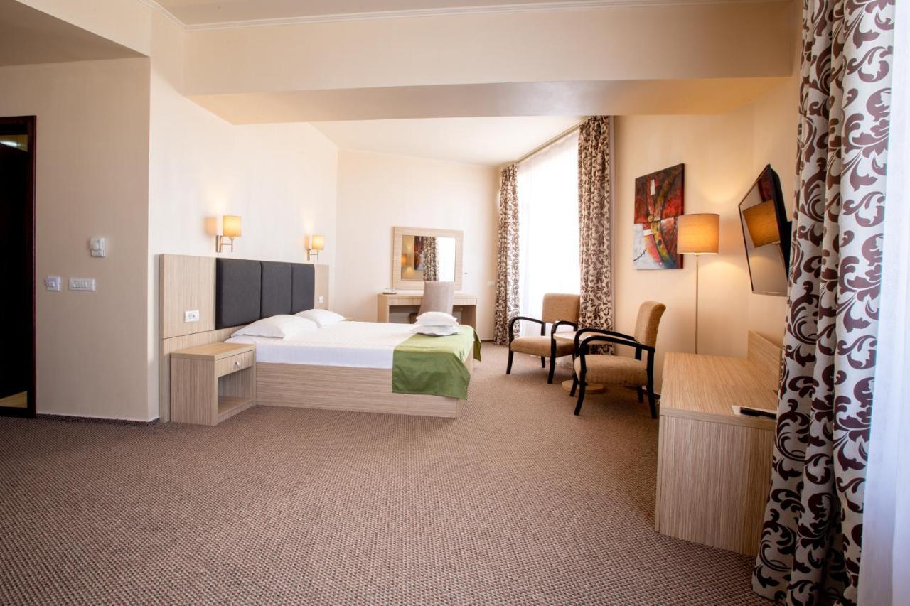 Hotel Bueno 3*